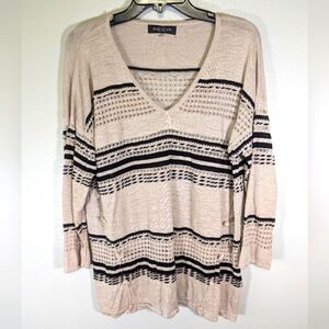 August Silk tan and black top size XL